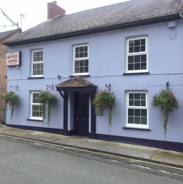 Kings Arms Hotel Llandysul Bagian luar foto